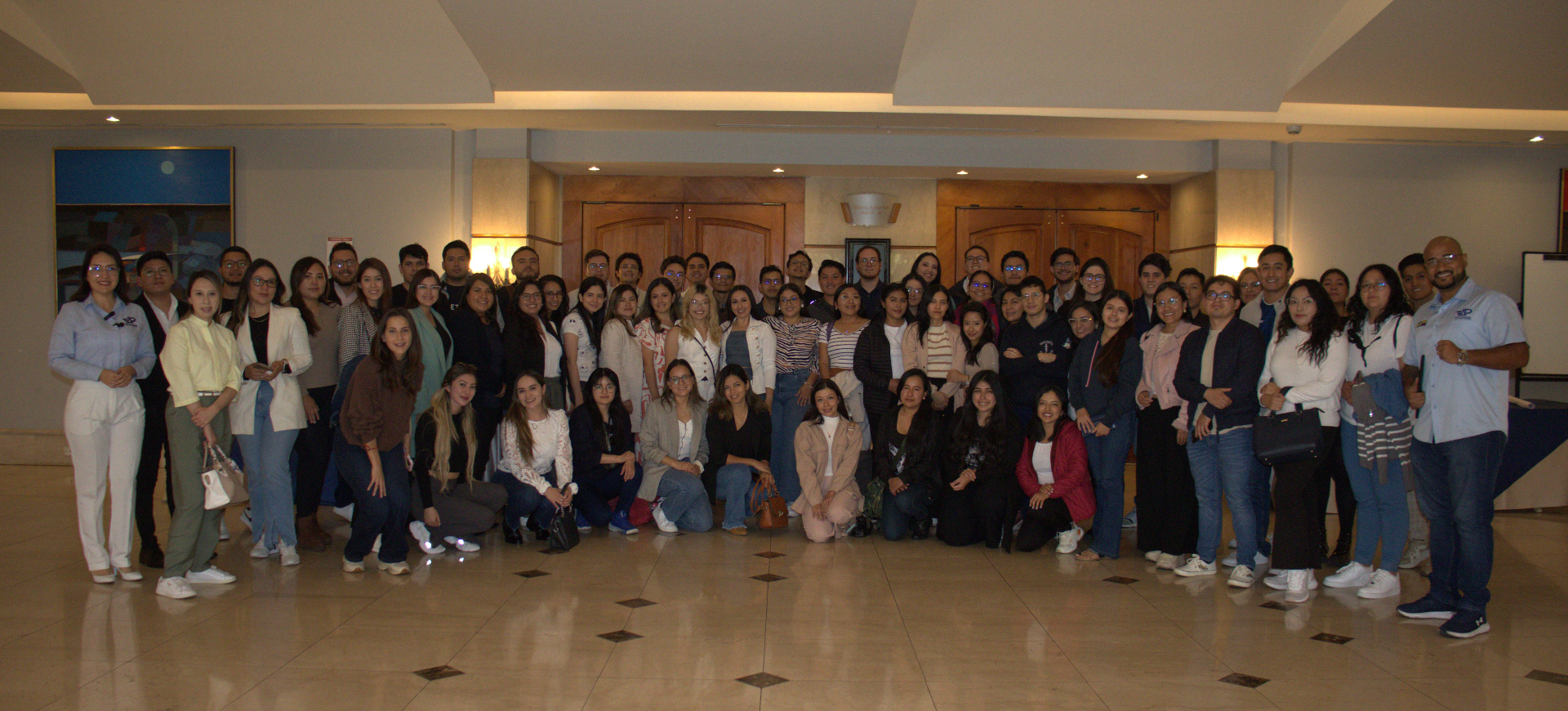 Alumnos ESP en evento presencial